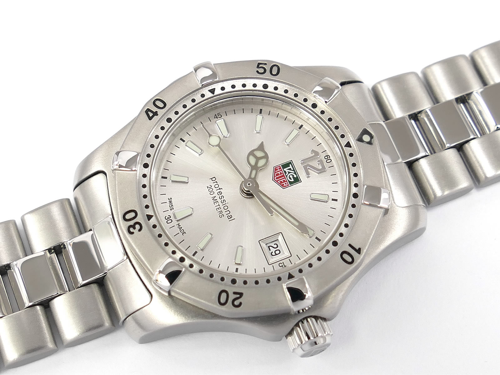 TAG Heuer 2000 Classic Sunburst Silver Dial WK1312-1 with date
