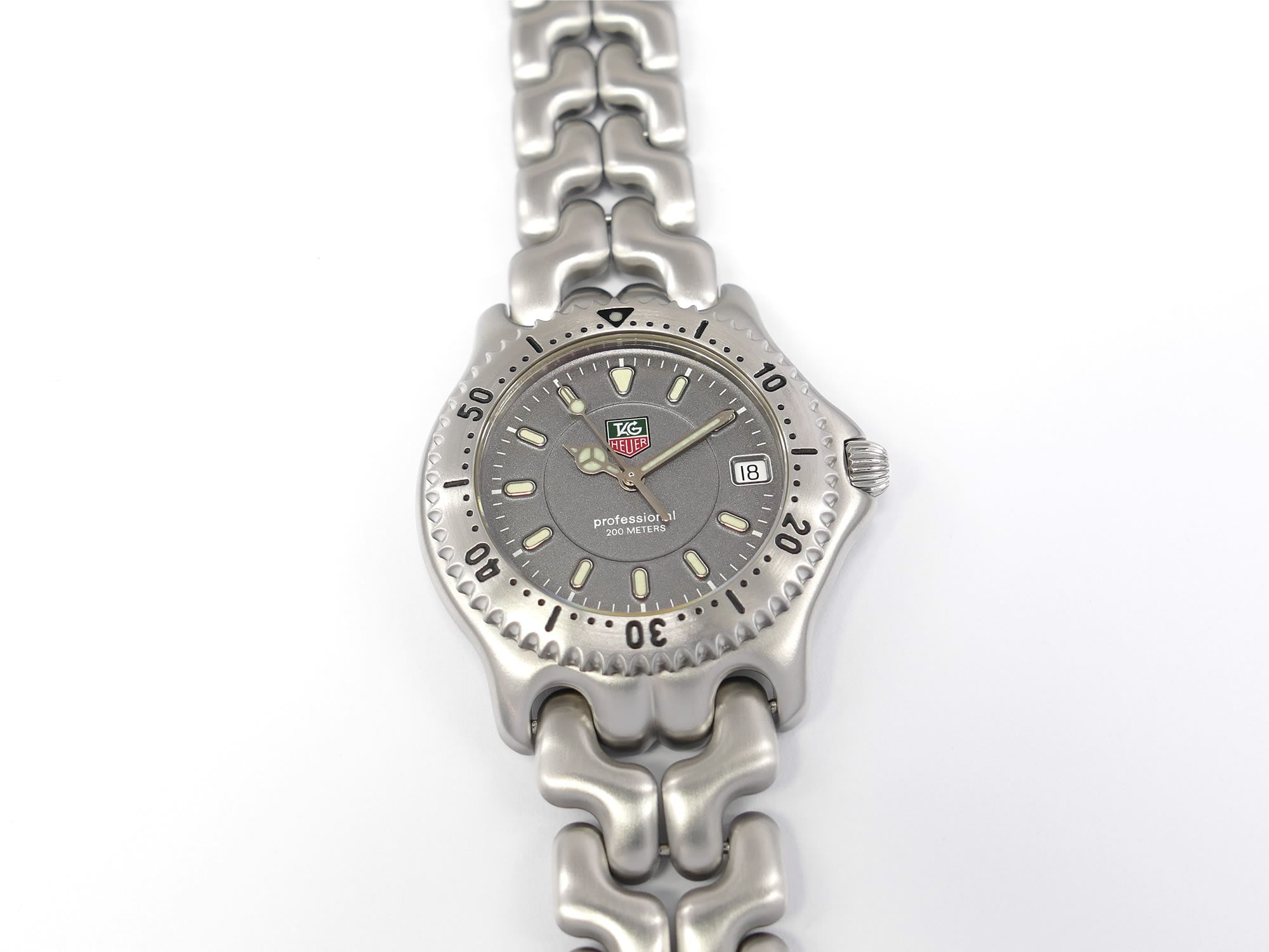 TAG Heuer SEL WG1113-K0 Grey Full Size 38mm Sports Elegance Link