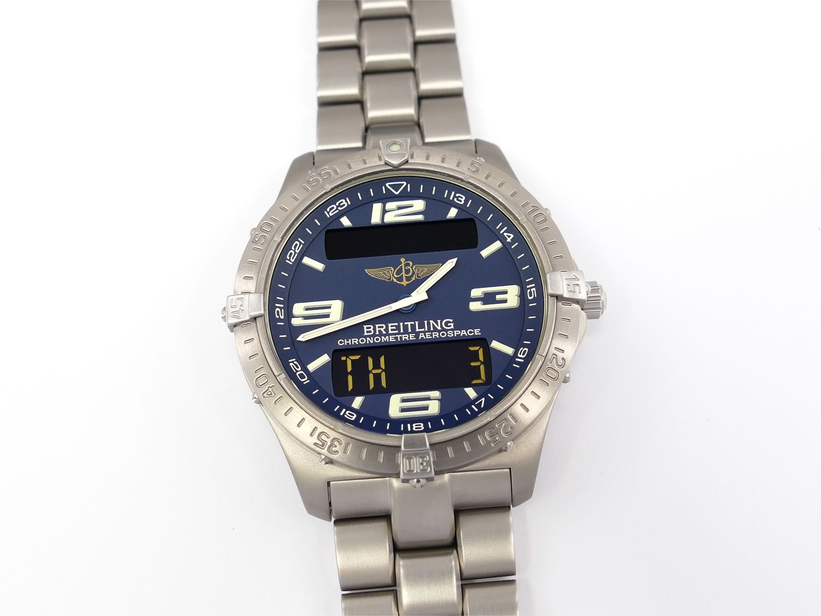Breitling Aerospace Chronometre E75362 Titanium – SWWatches