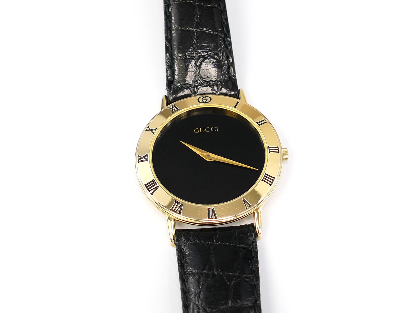 Gucci 3000M Black Dial 18k Gold Plated with Roman Numerals 3000.2