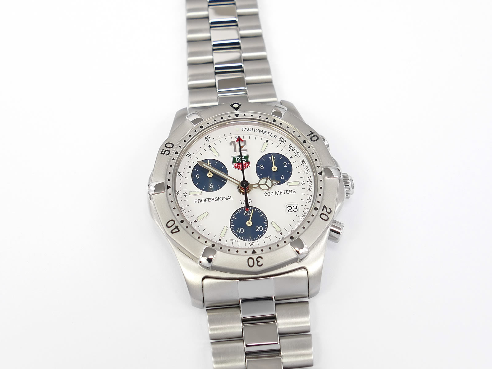 【アキオ】TAG Heuer Professional CK1111 TAG Heuer 2000 Classic Chronograph CK1111-0 White / Blue