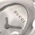 Gucci Horsebit 103 dial logo close up