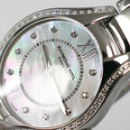 Raymond Weil Noemia 5124 Iridescent Mother of Pearl close up