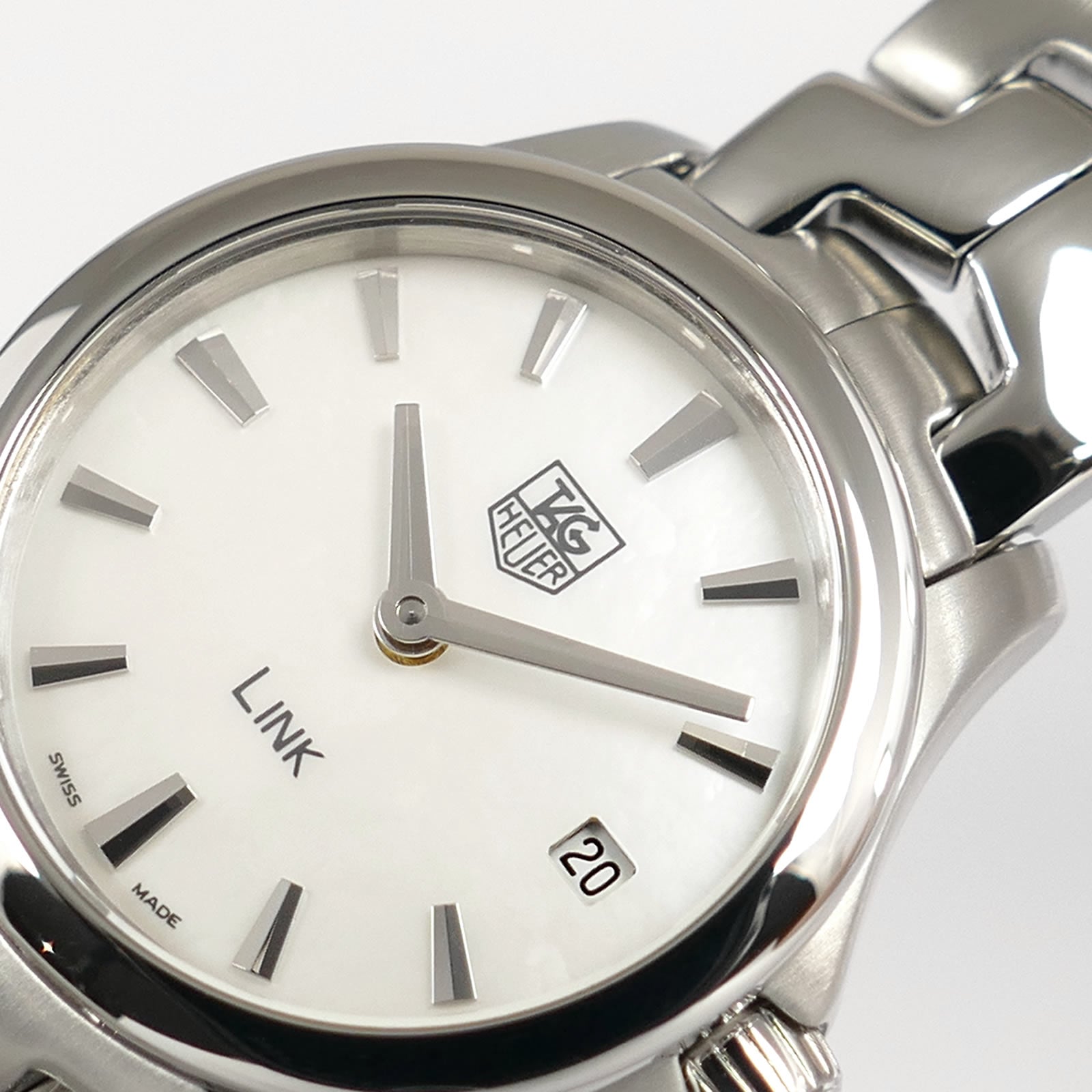 TAG Heuer Link WJF1410 logo close up