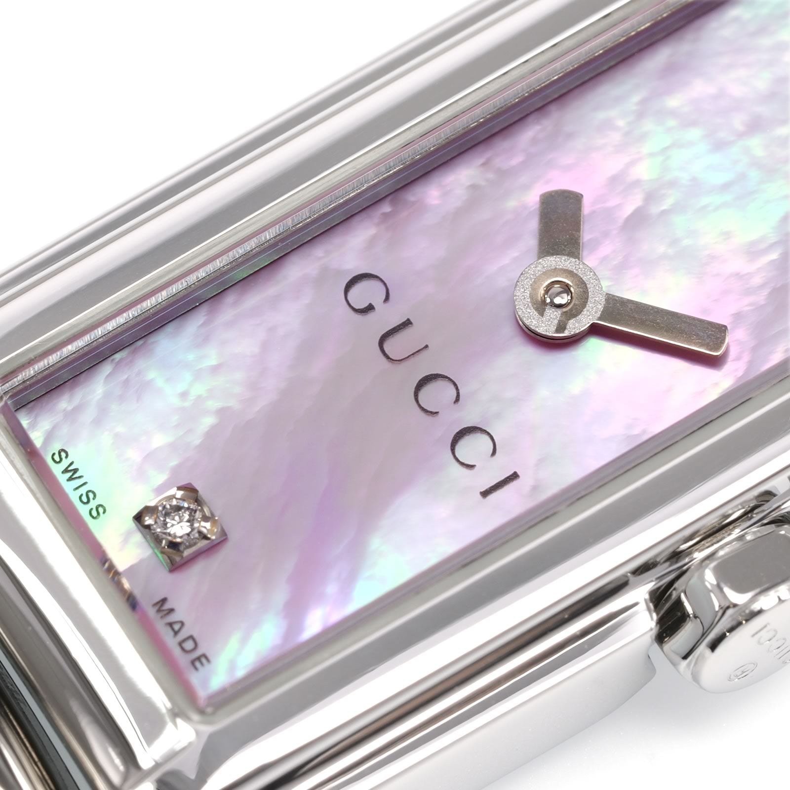 Gucci G-Line 109 dial logo close up