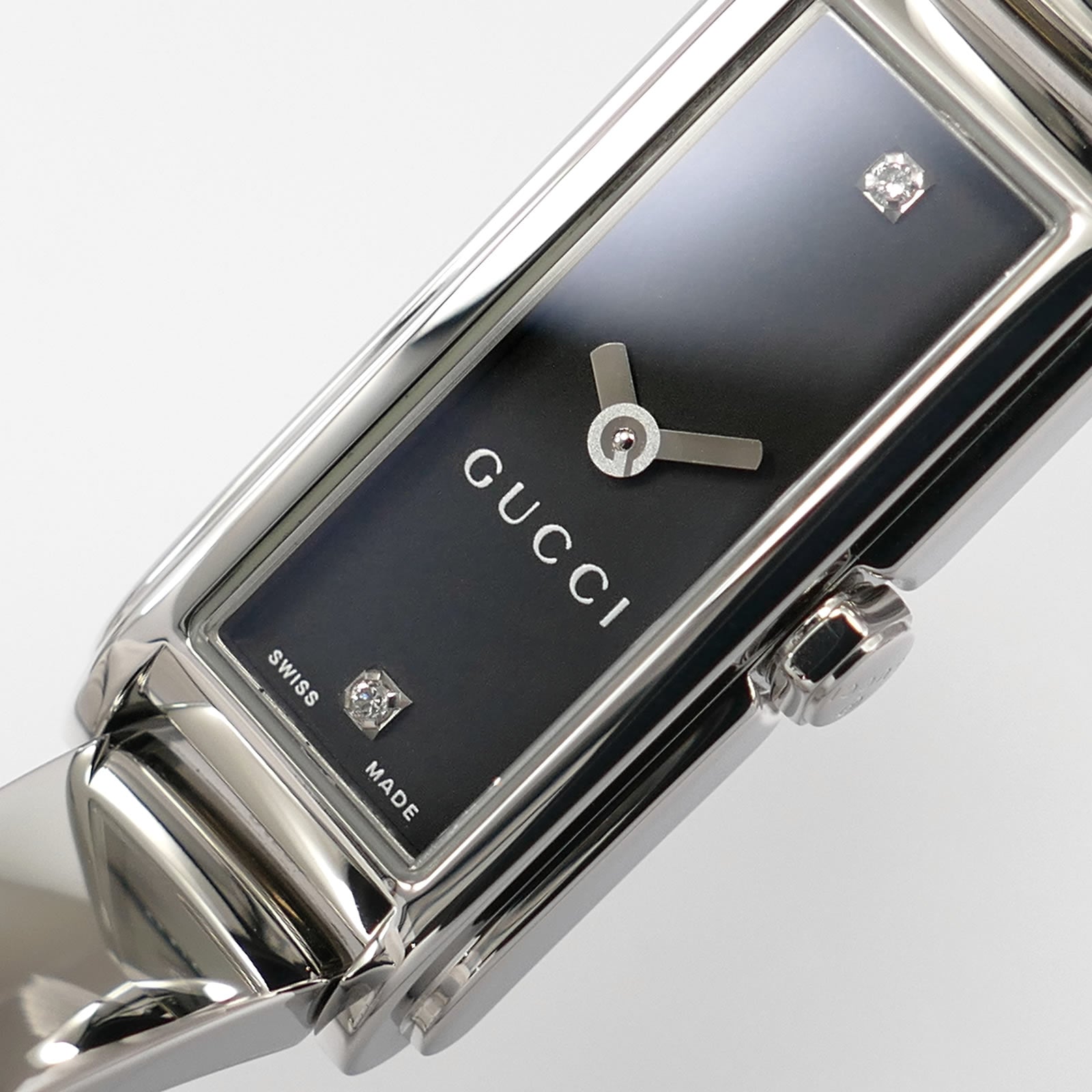 Gucci G-Line 109 logo