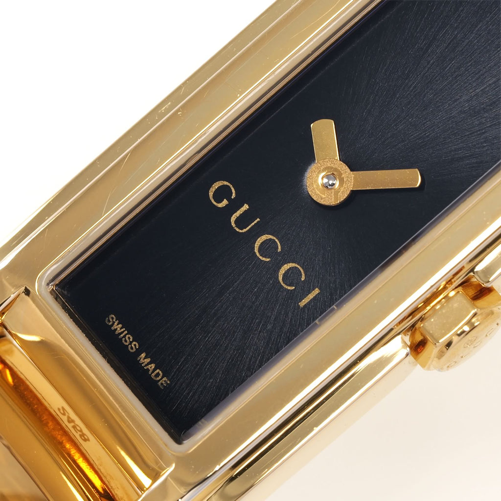 Gucci G-Line 109 Black Sunburst Dial logo close up