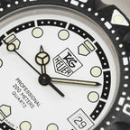 TAG Heuer Formula 1 WA1218 logo close up