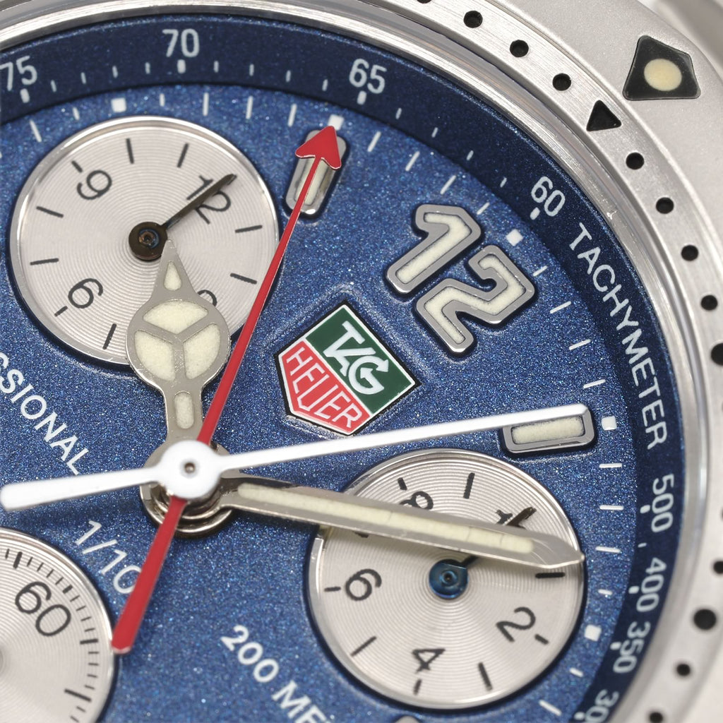 TAG Heuer 2000 Chronograph CK1112 logo close up