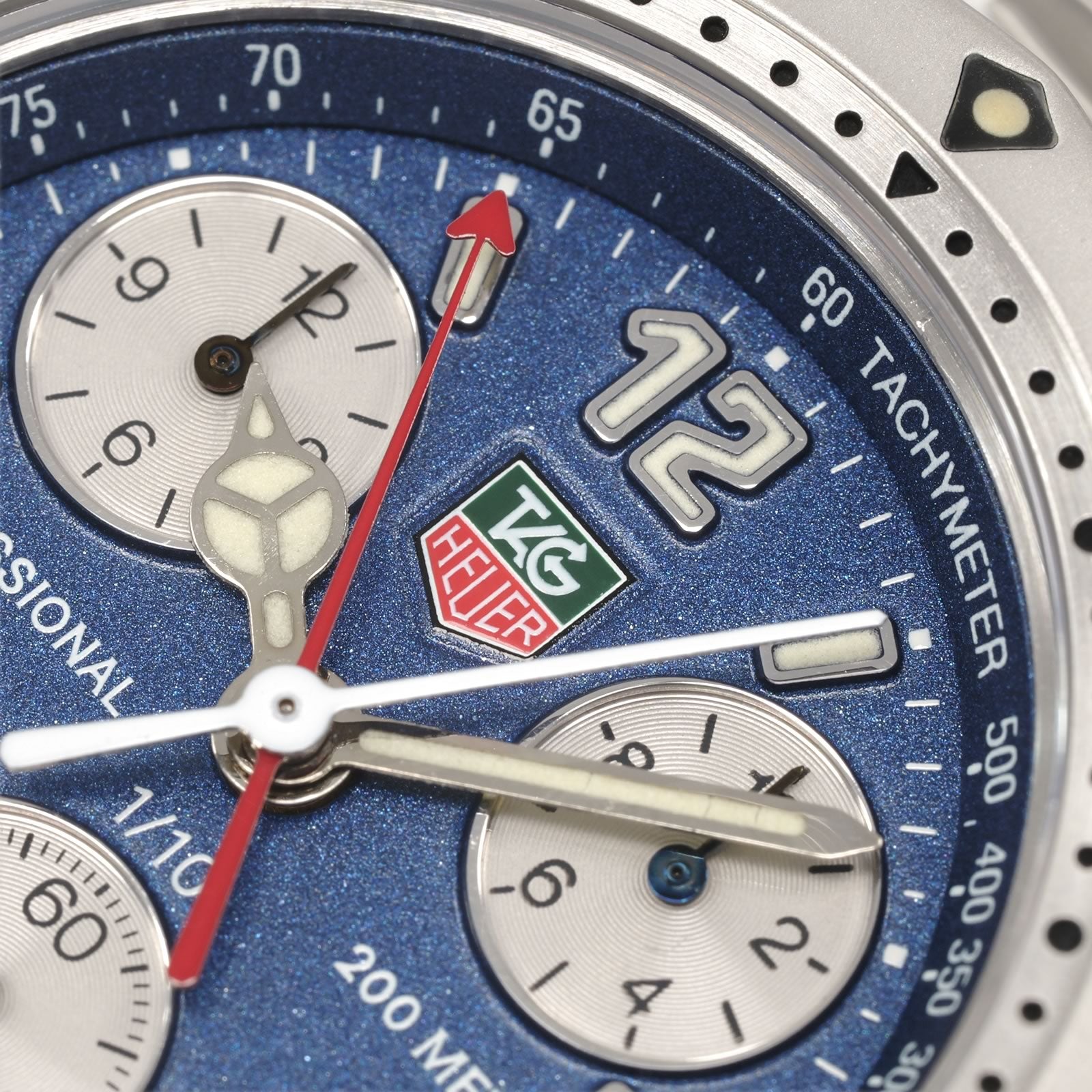 TAG Heuer 2000 Chronograph CK1112 logo close up