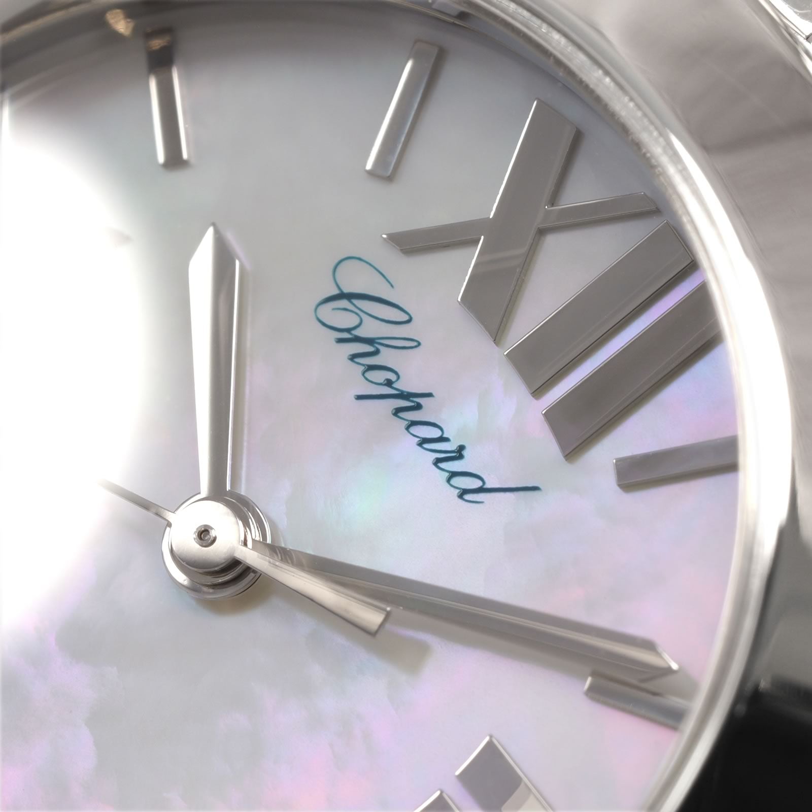 Chopard Happy Sport II 8509 logo close up