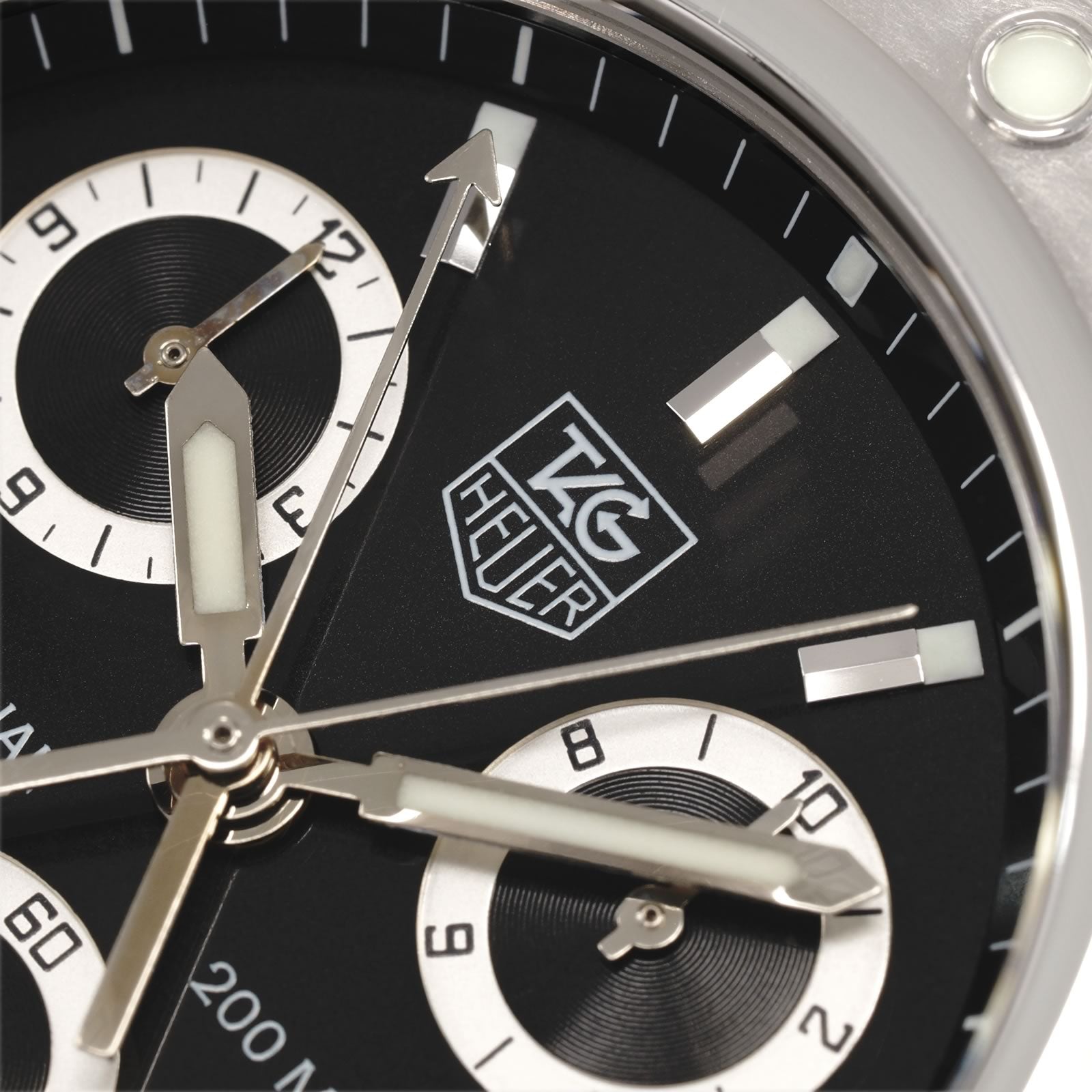 TAG Heuer 2000 Exclusive CN111F logo close up