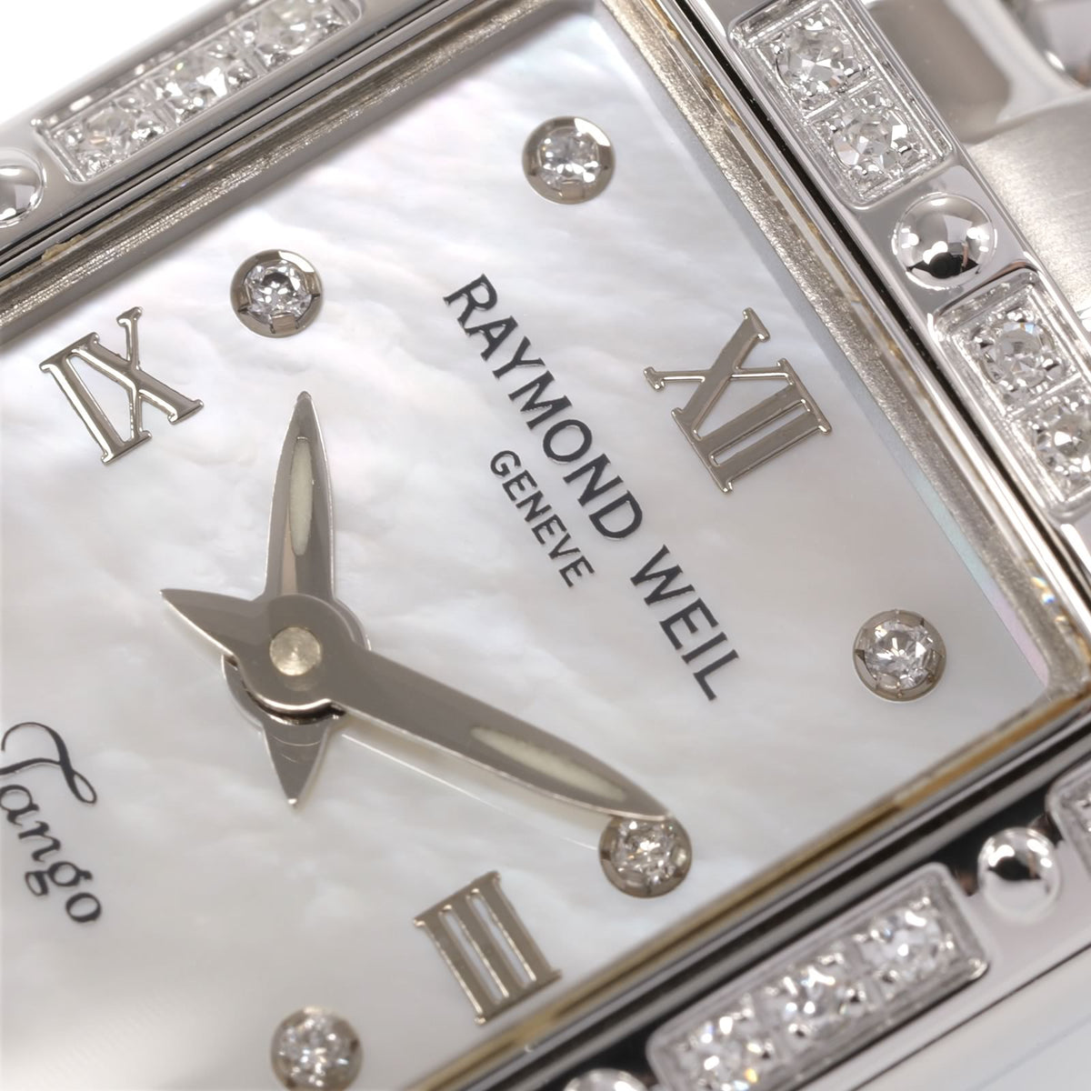 Raymond Weil Tango 5971 Ladies 18mm Mother of Pearl & 40 Diamonds