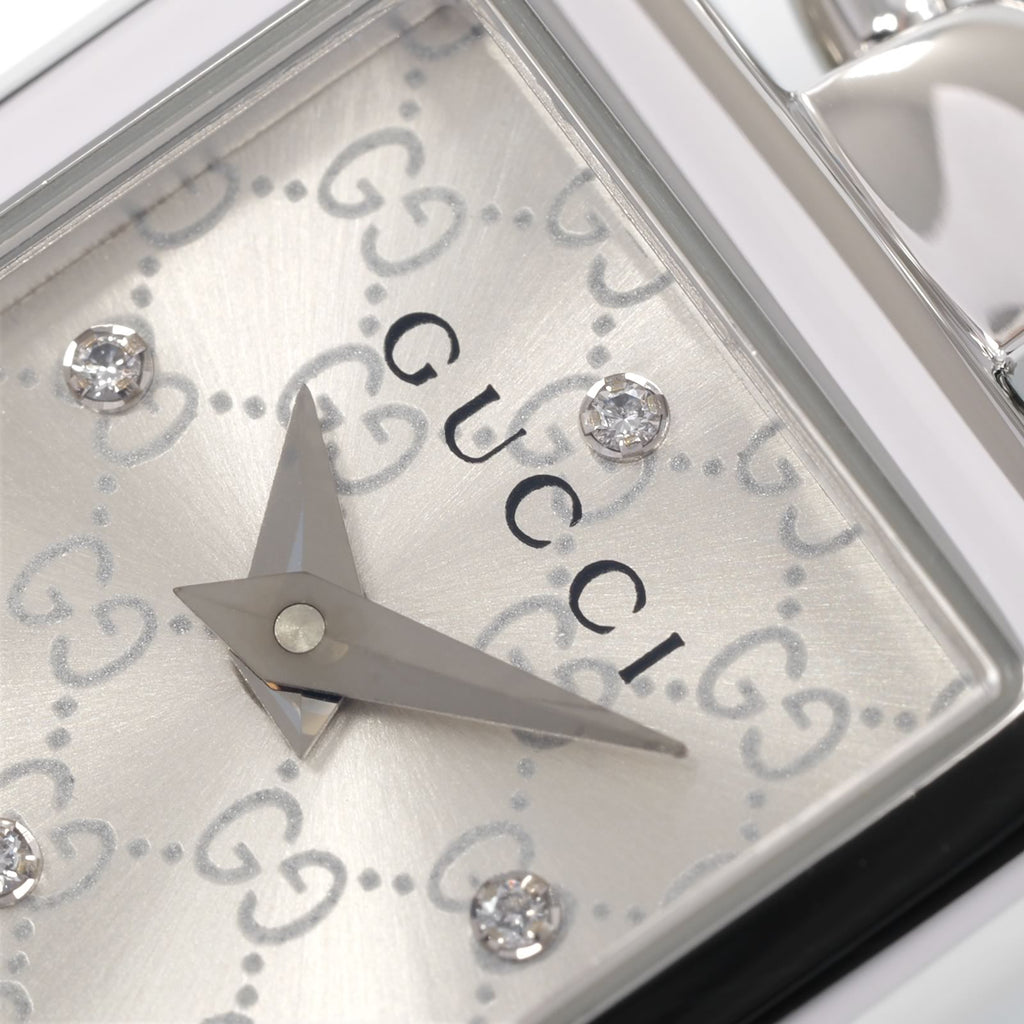 Gucci Tornabuoni 120 logo close up
