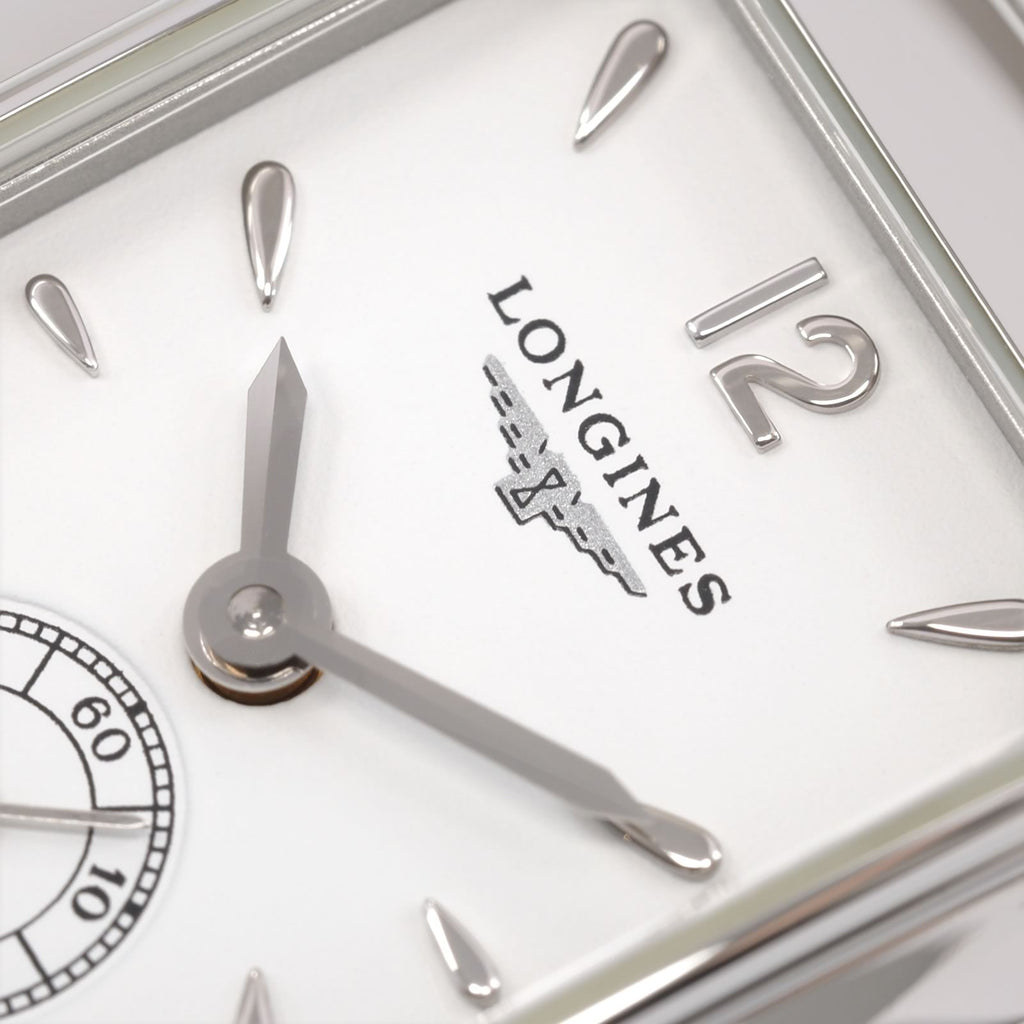 Longines DolceVita L5.155.4 logo close up