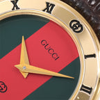 Gucci 3000L dial logo close up