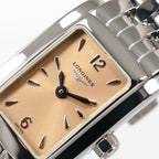 Longines DolceVita L5.158.4 logo close up