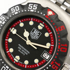 TAG Heuer Formula 1 374.513 logo close up