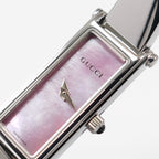 Gucci 1500L logo close up