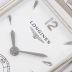 Longines DolceVita L5.655.4 logo close up