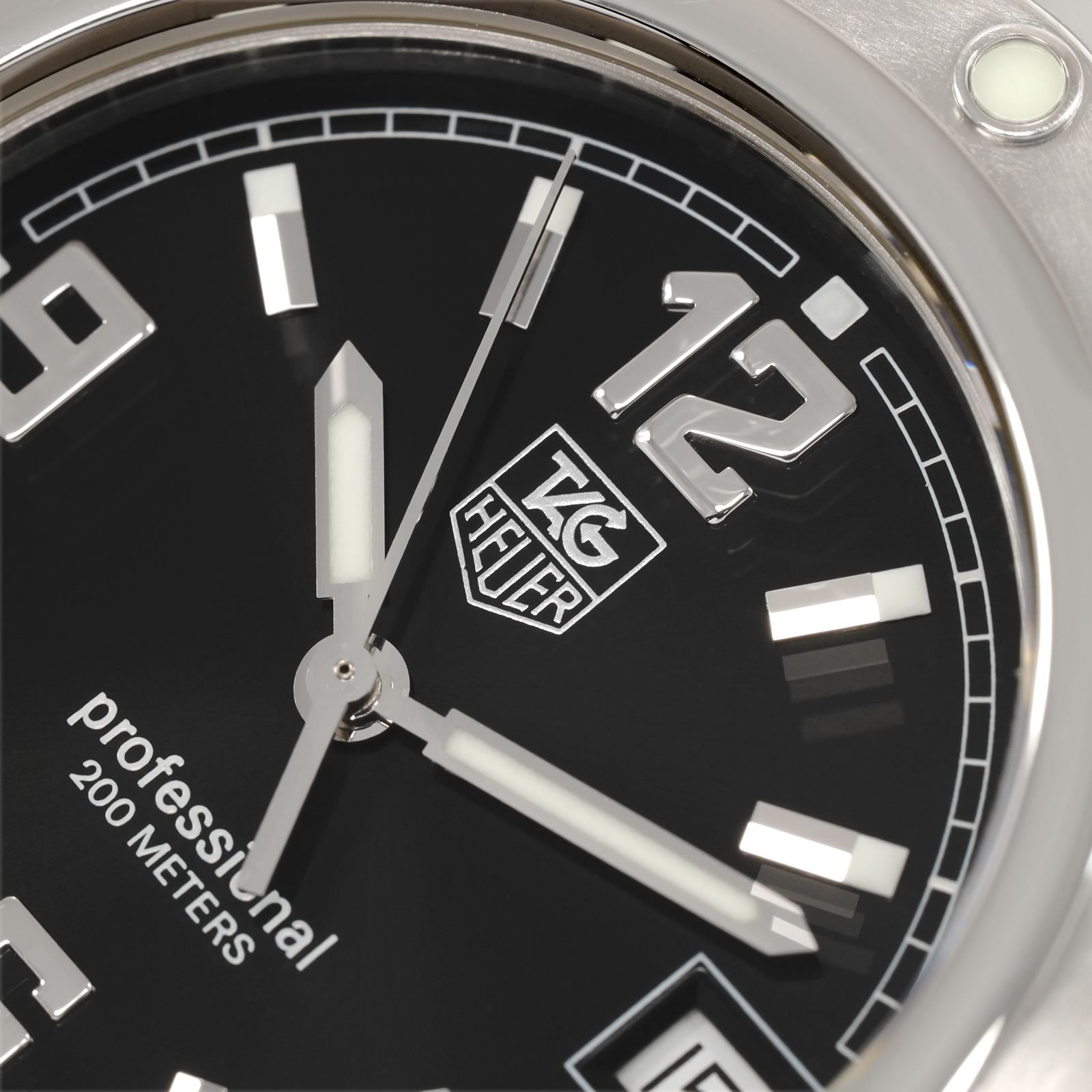 TAG Heuer 2000エクスクルーシブ　WN1110 TAG Heuer 2000 Exclusive WN1110-0 Men's 38mm Black Dial – SWWatches