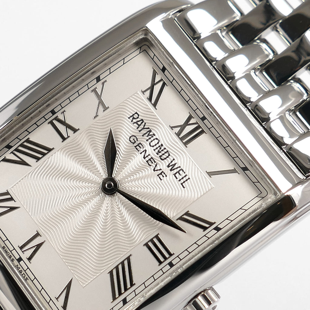 Raymond Weil Don Giovanni 9973/1 logo close up