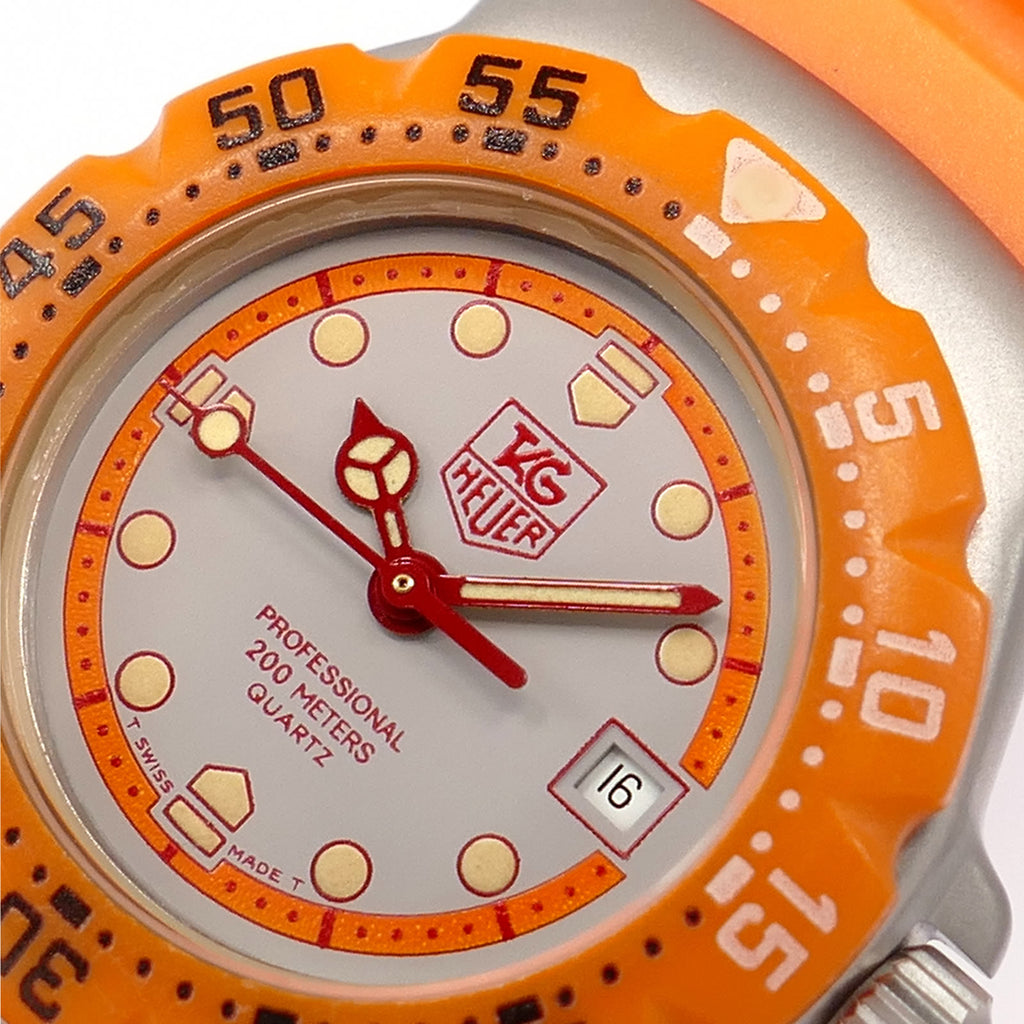 TAG Heuer Formula 1 WA1413 red Mercedes and logo close up
