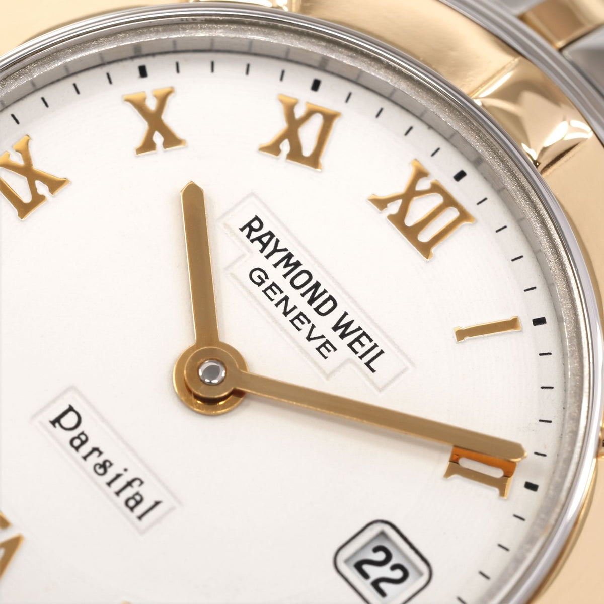 Raymond Weil Parsifal 9430 dial logo close up