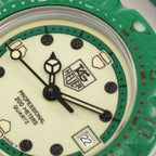TAG Heuer Formula 1 WA1412 logo close up
