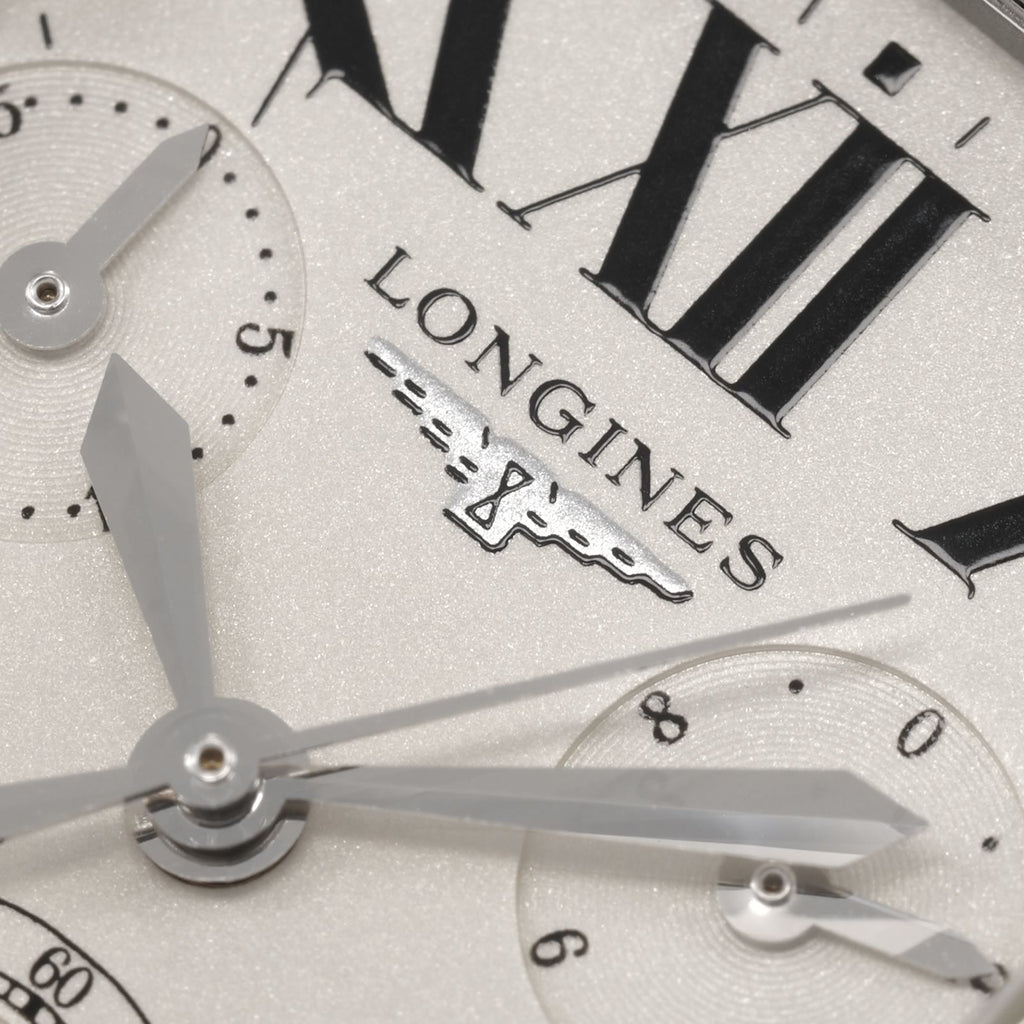 Longines DolceVita L5.656.4 logo close up