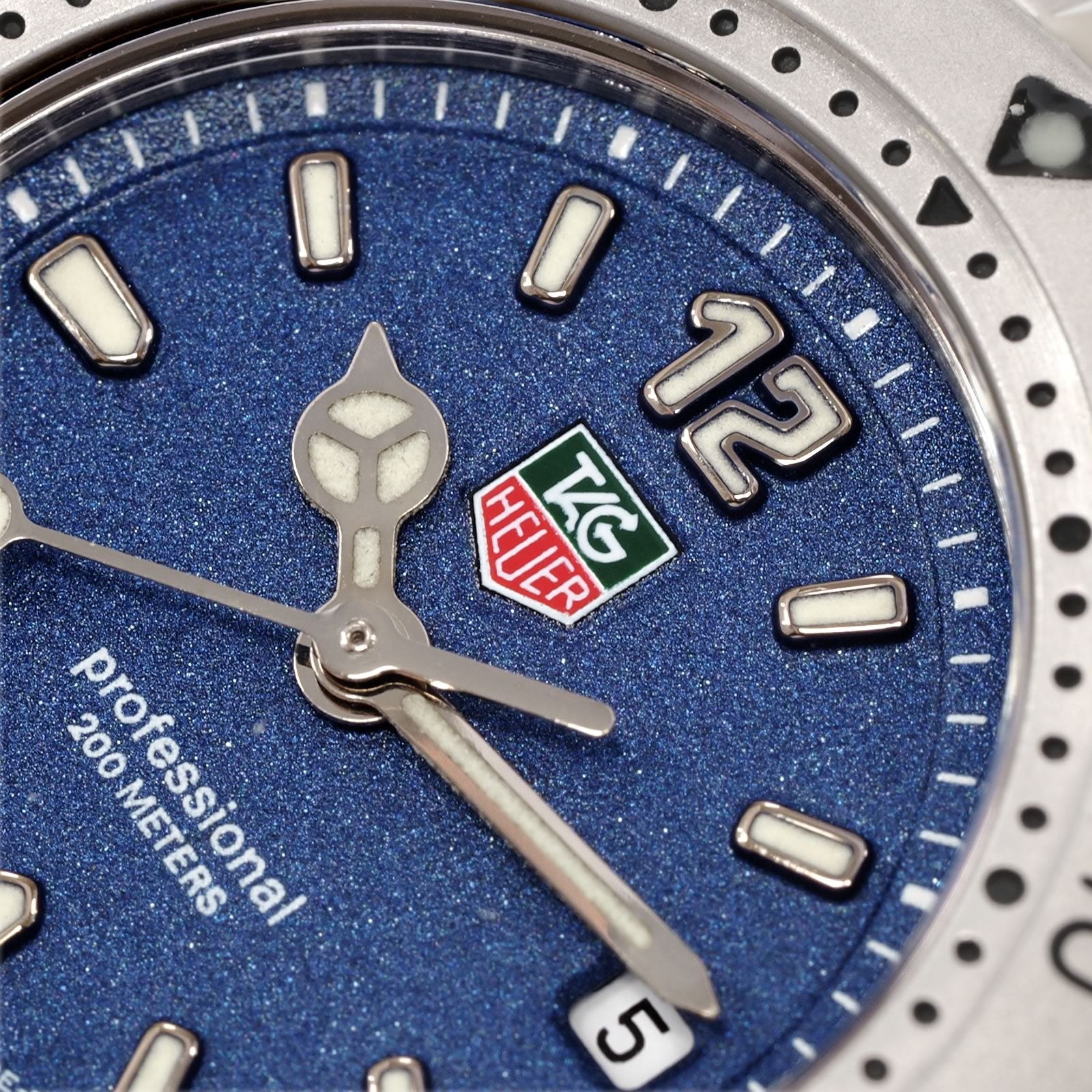 TAG Heuer 2000 WK1313 Ladies 28mm Blue Dial Classic – SWWatches
