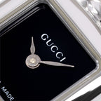 Gucci 1900L logo close up