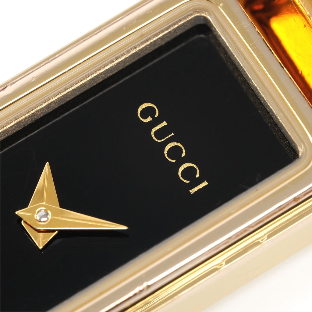 Gucci 1500L logo close up