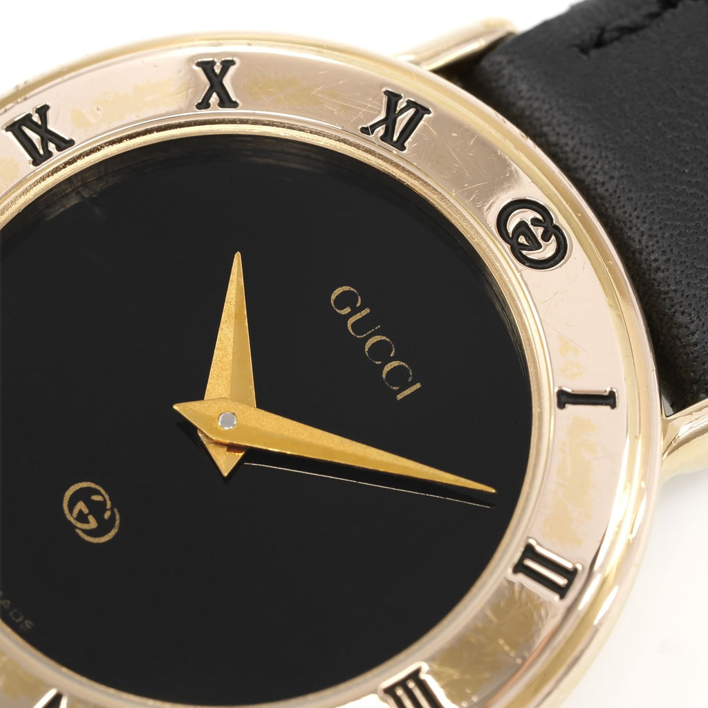 Gucci 3000L logo close up