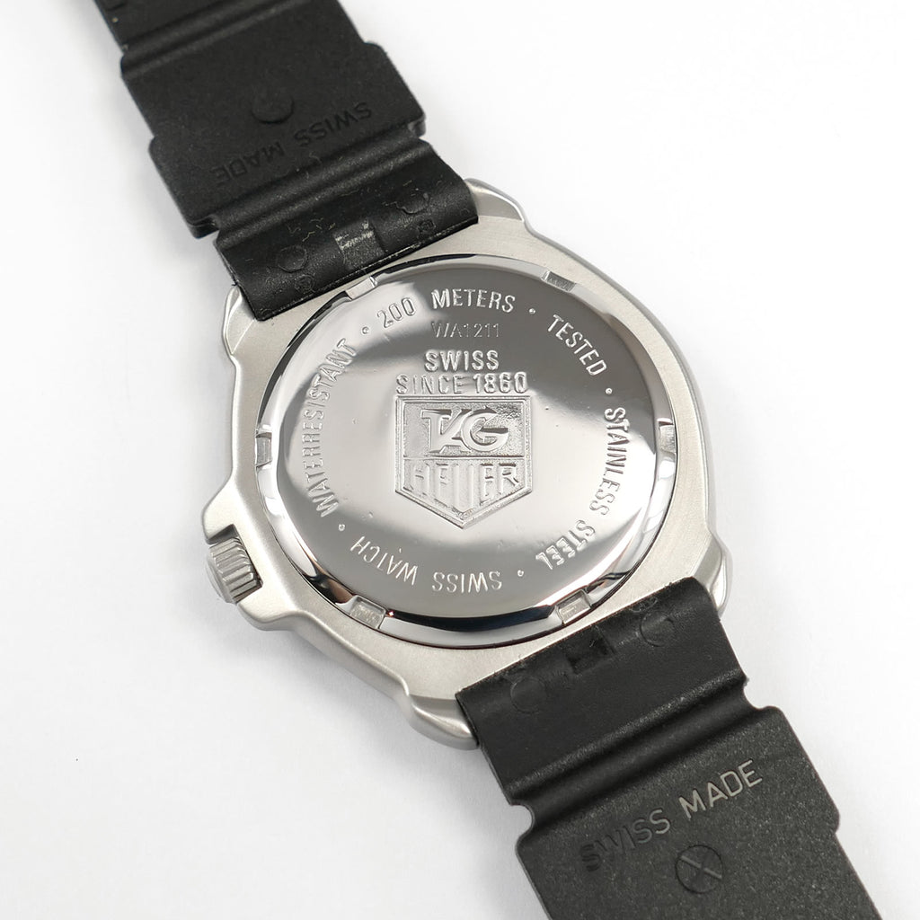 TAG Heuer Formula 1 WA1211 stainless steel screw down case back
