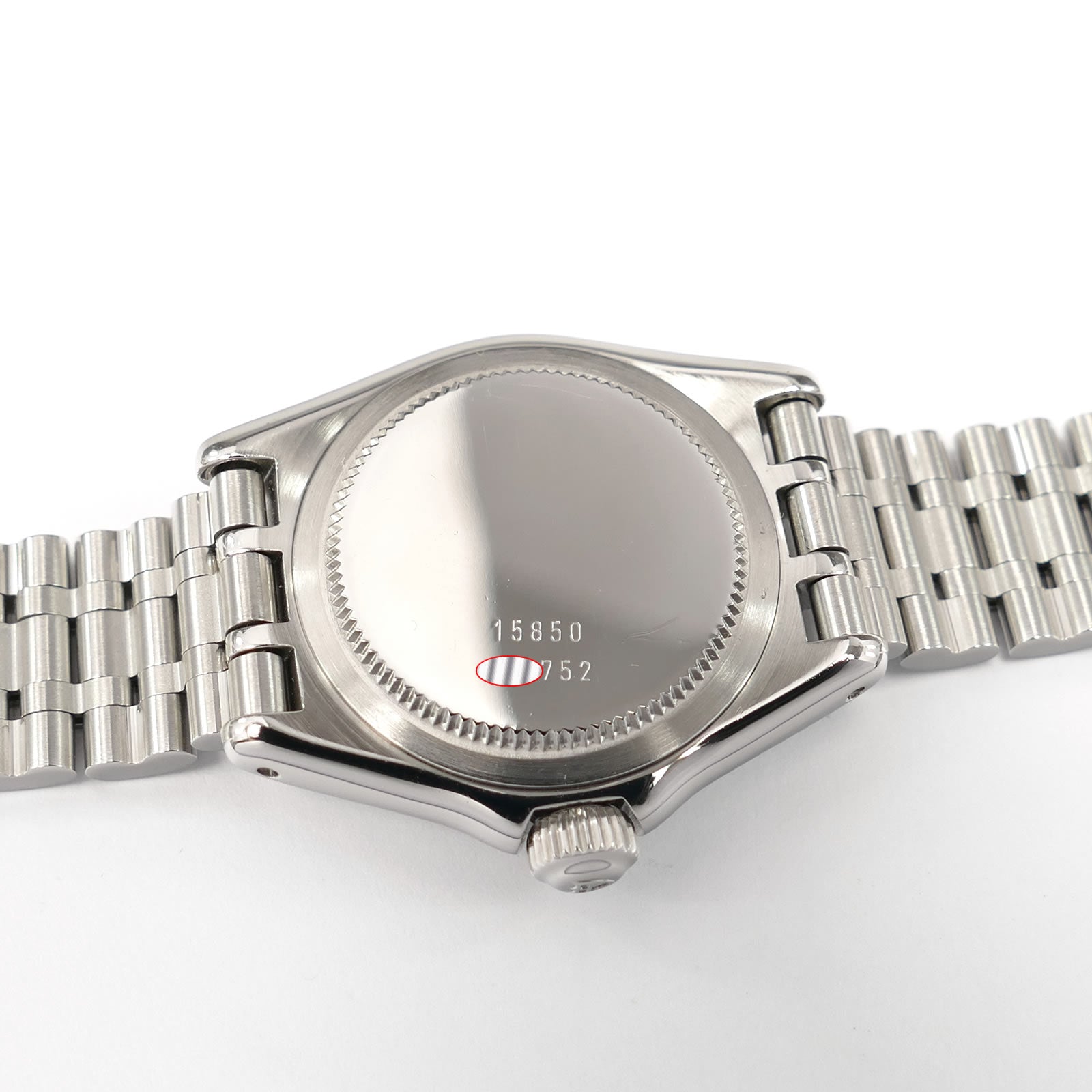 Tudor Monarch II 15850 stainless steel screw down case back