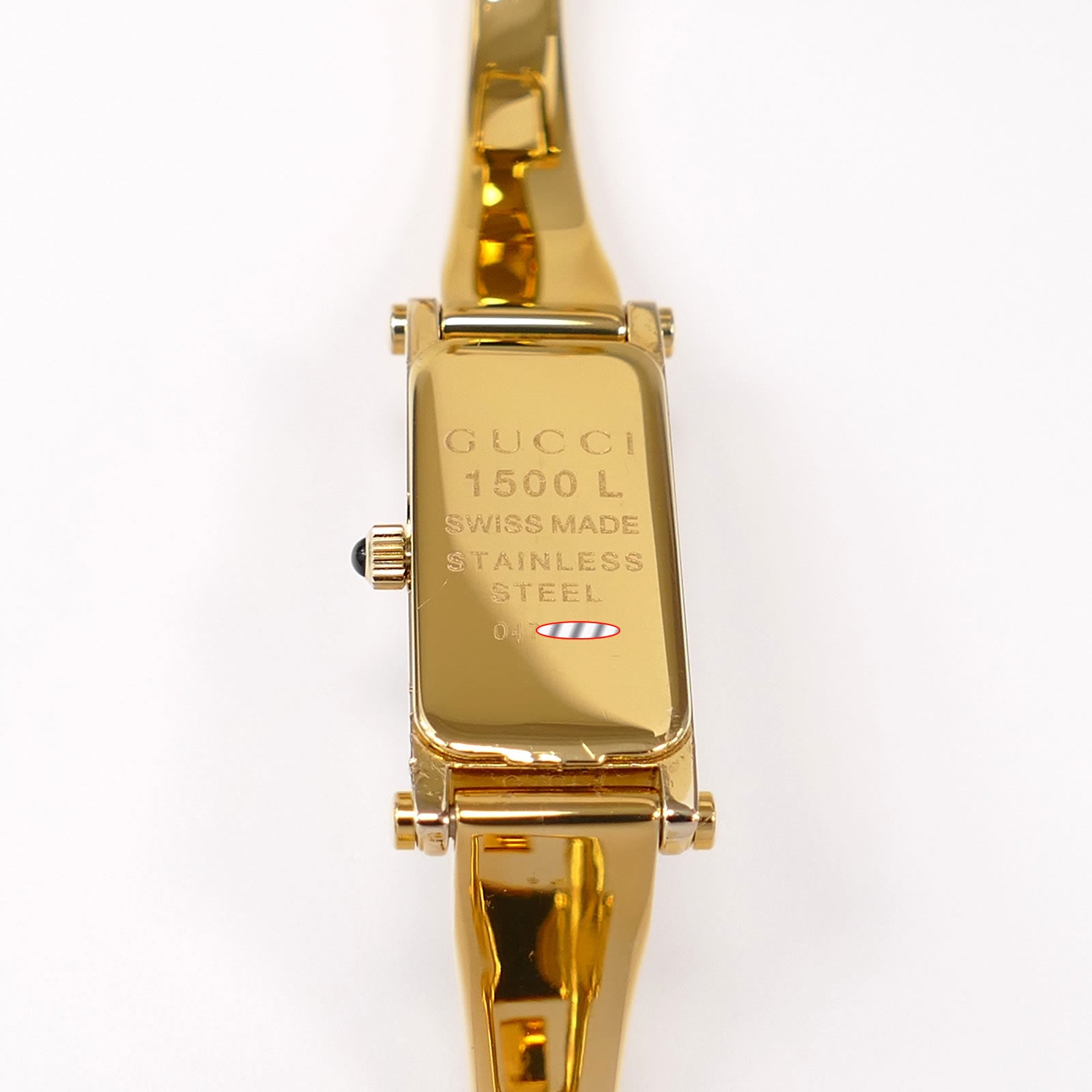 Gucci 1500L 18k Gold Plated case back