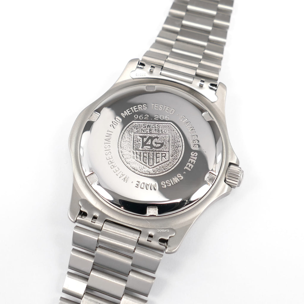 TAG Heuer 2000 962.206 stainless steel screw down case back