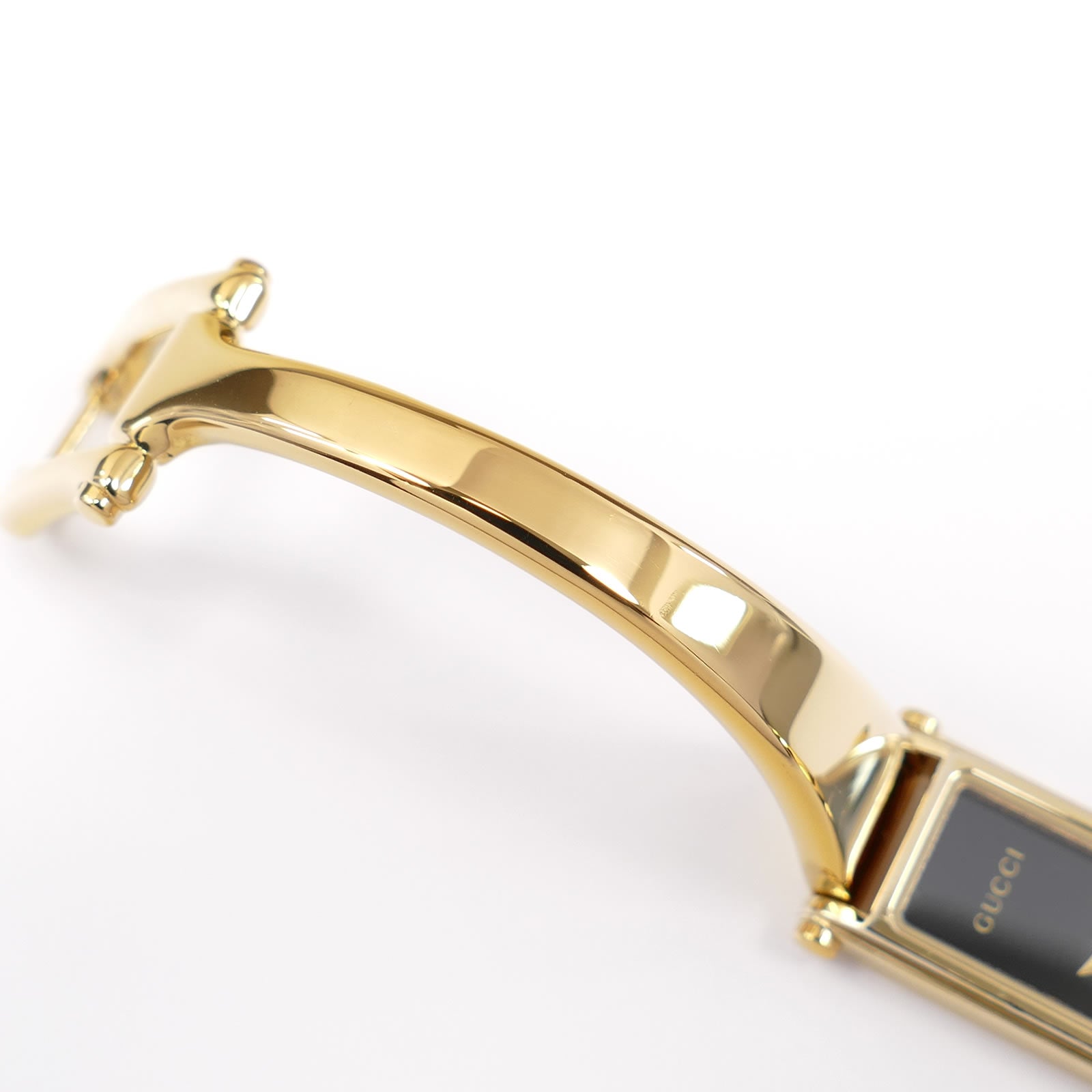 Gucci 1500L 18k Gold Plated Bangle top