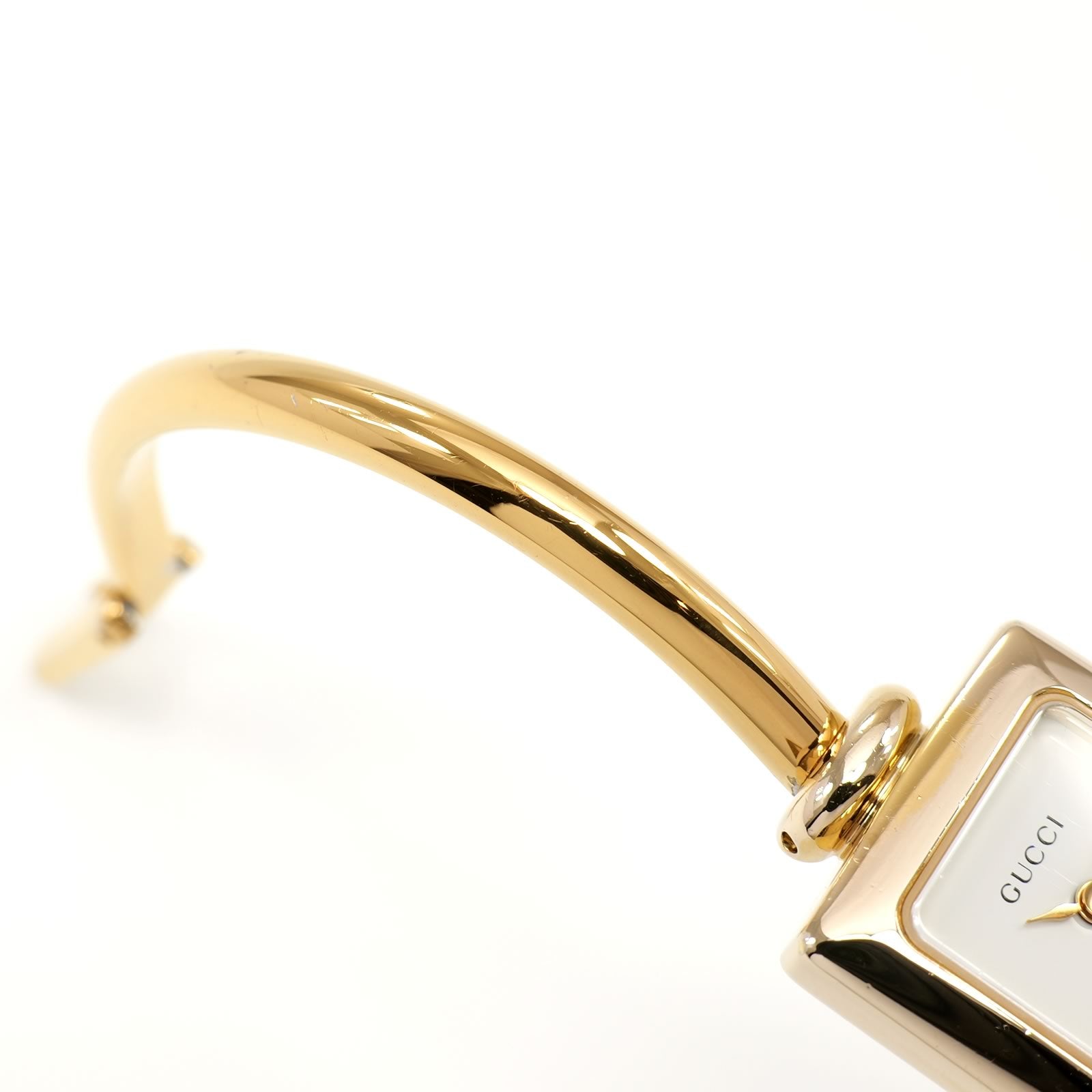 Gucci 1900L 18k Gold Plated Bangle top