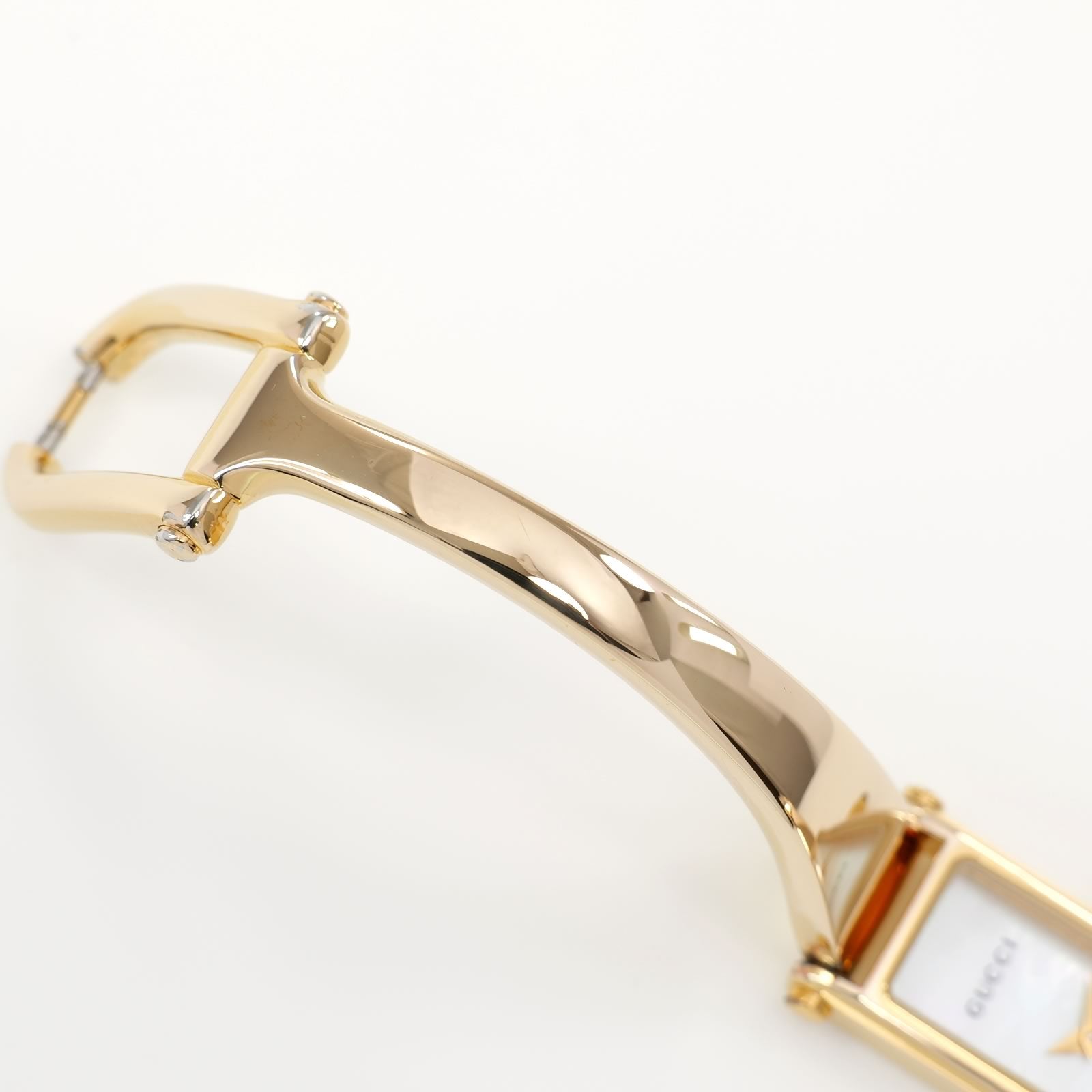 Gucci 1500L 18k Gold Plated Bangle top
