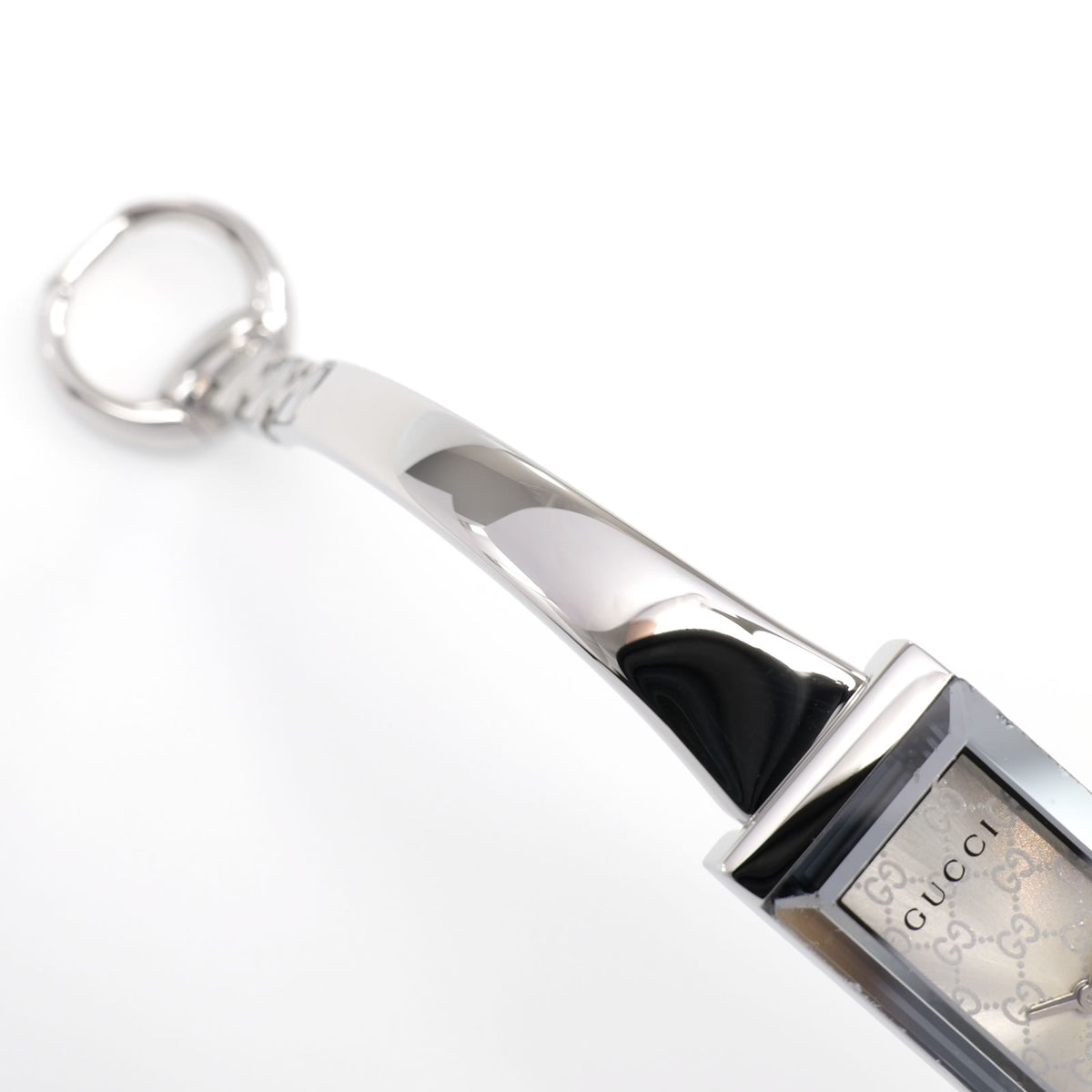 Gucci G-Frame YA127511 stainless steel bangle top