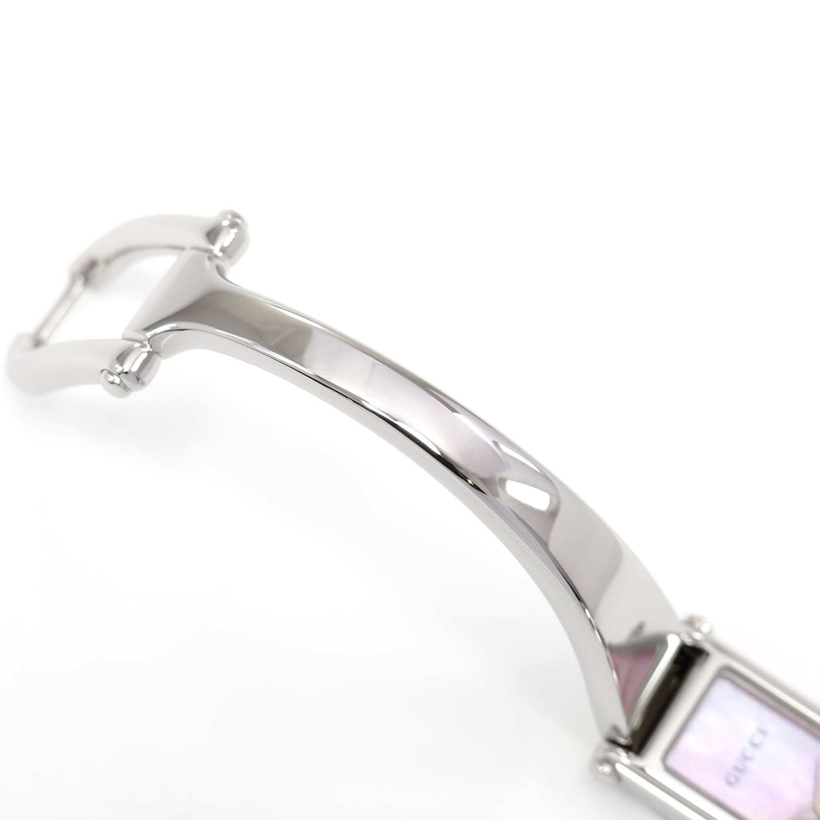 Gucci 1500L stainless steel bangle top