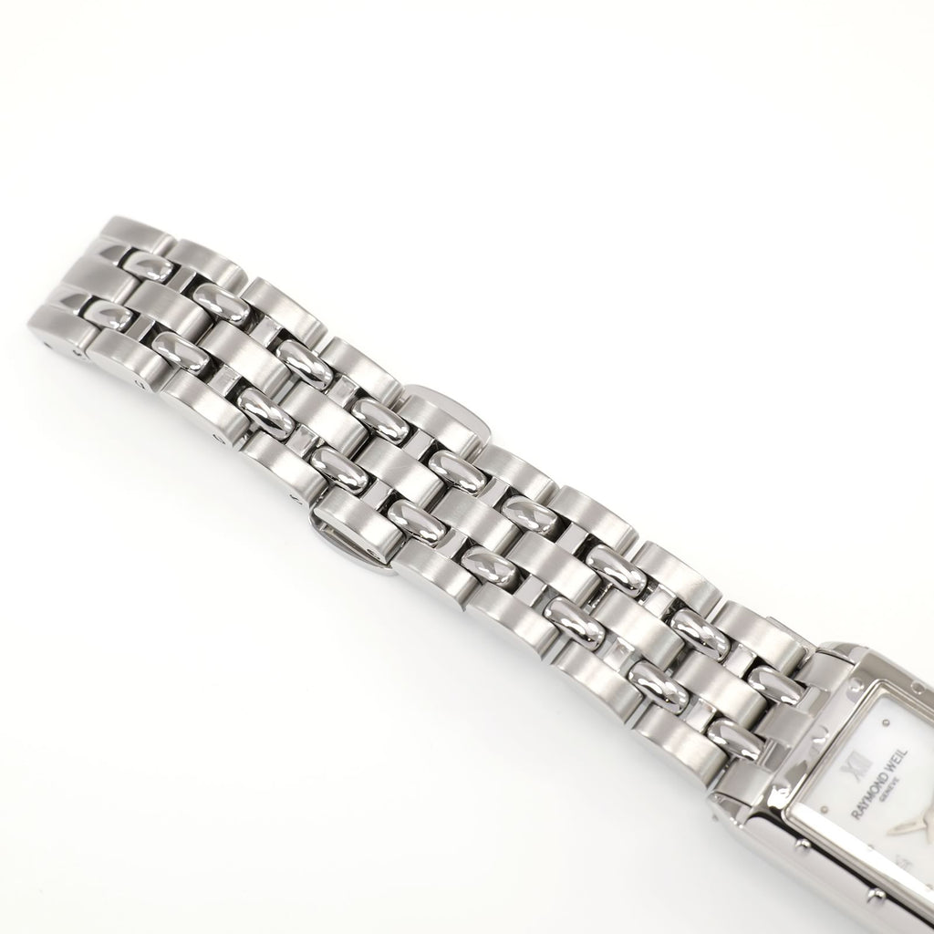 Raymond Weil Tango 5971 stainless steel bracelet top