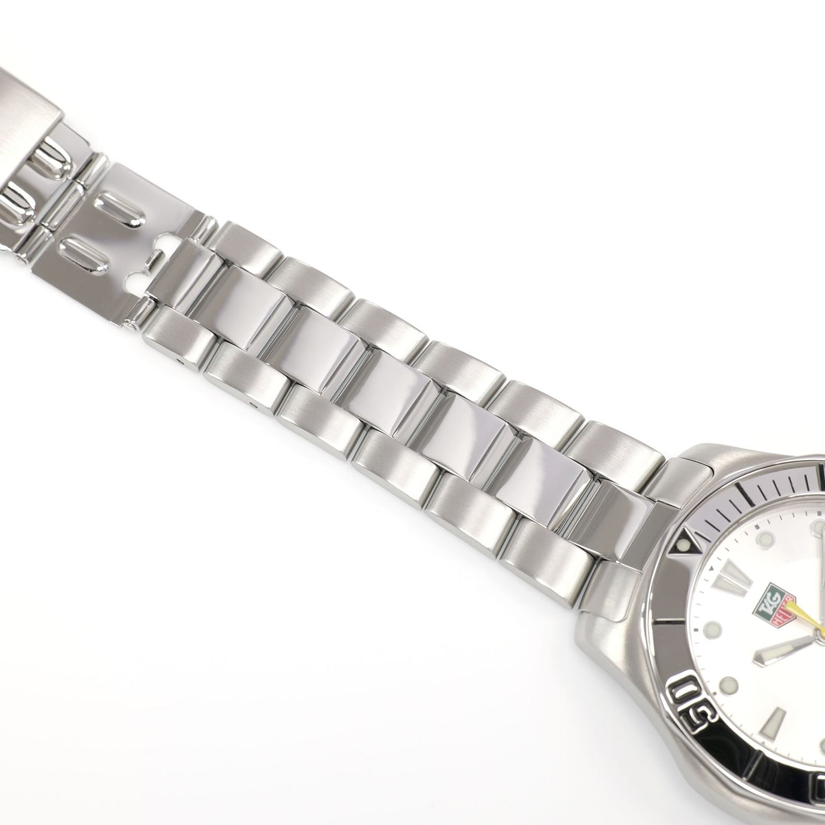 TAG Heuer Aquaracer WAB1111 stainless steel BA0801 bracelet top