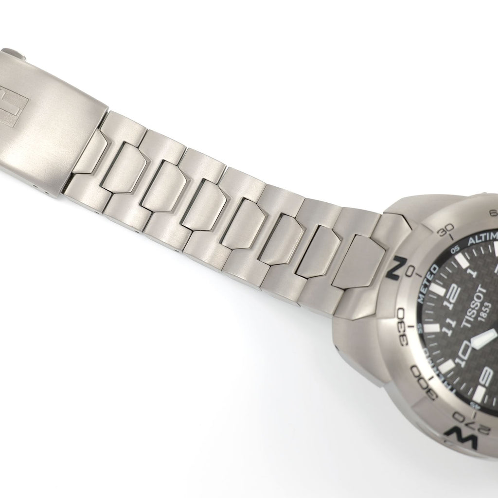 Tissot T-Touch Expert T013420A titanium bracelet top