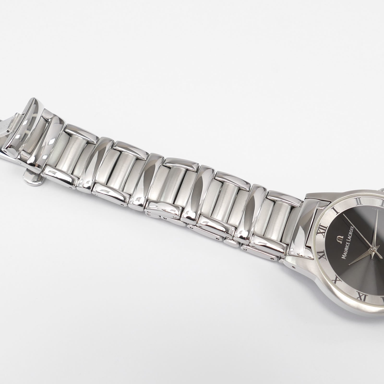 Maurice Lacroix Miros 69743 stainless steel bracelet top