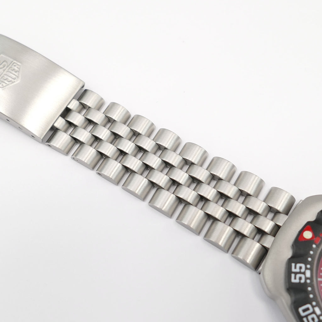 TAG Heuer Formula 1 374.513 stainless steel bracelet top