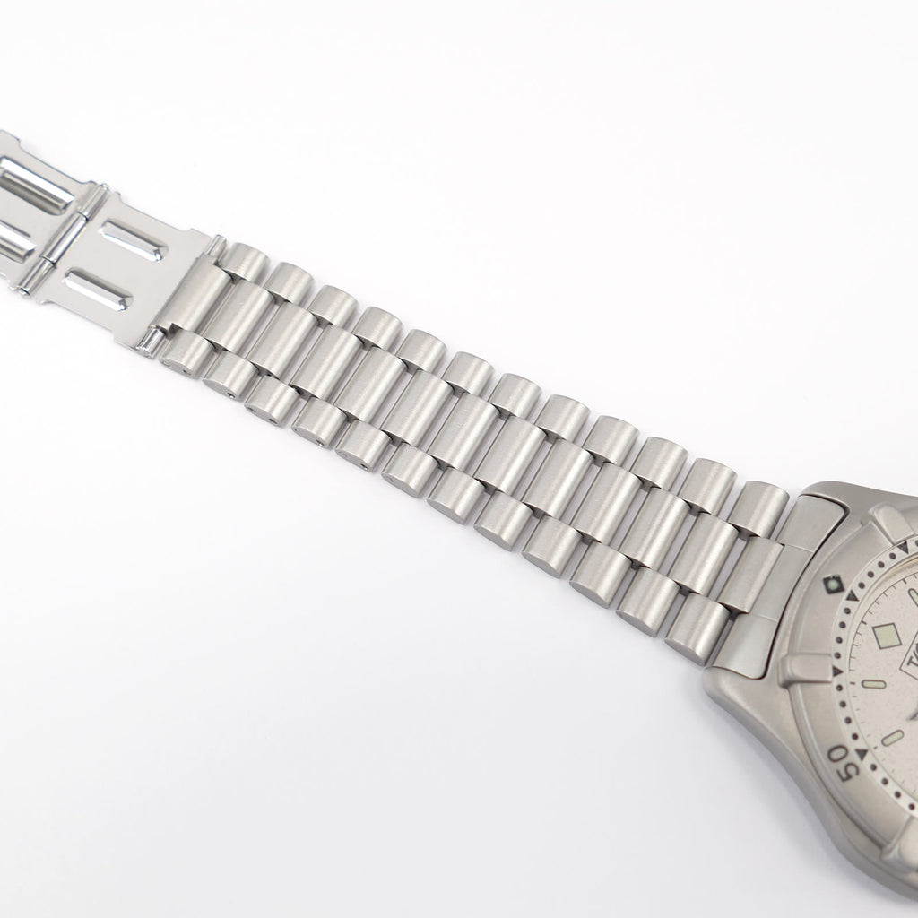 TAG Heuer 2000 962.206 stainless steel 300/3 bracelet top