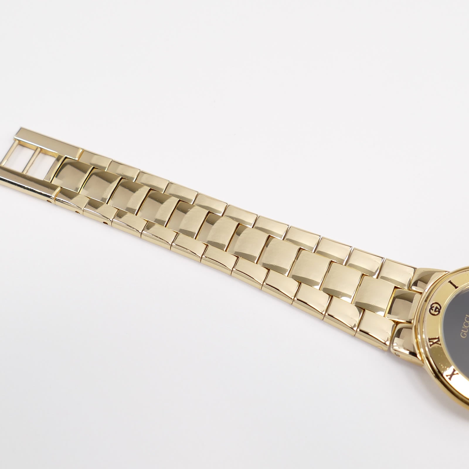 Gucci 3300L 18k Gold Plated bracelet top